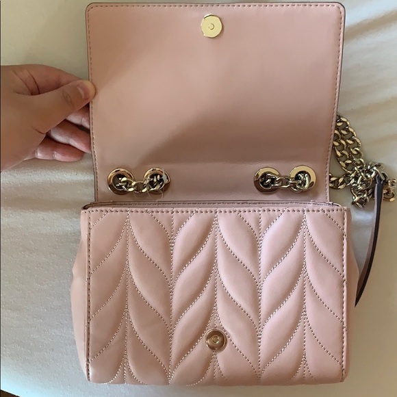 ❤️FLASH SALE❤️Kate Spade- Quilted Emelyn Mini Bag - Picture 4 of 8